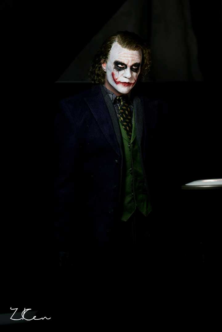 The Joker 1/4th Scale With Root Hair