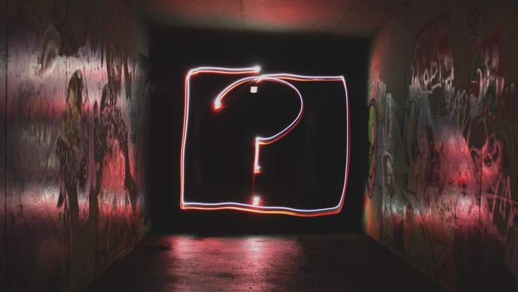 An image of a question mark, what are your top ten questions for your web developer. 