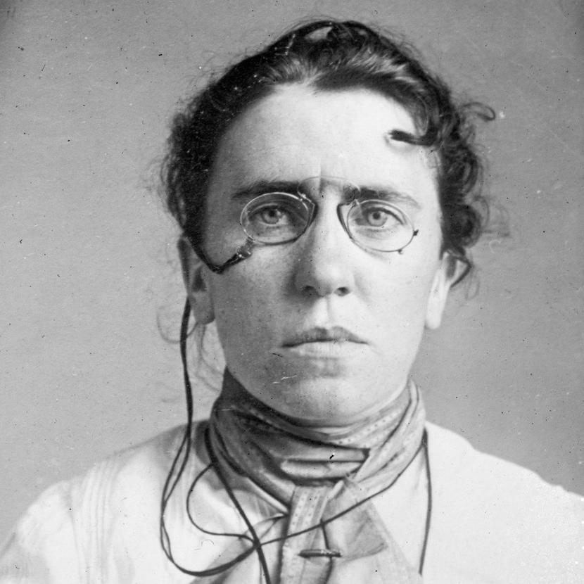 Фото Эммы Гольдман, которое сделала американская полиция в 1901 году