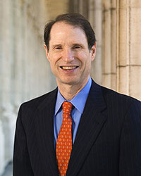  senator Ron Wyden