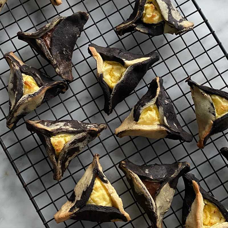 Happy Purim! Made Smitten Kitchen’s marbled hamantaschen with black cocoa. I’m not Jewish and while I don’t think food is always a perfect gateway to a…