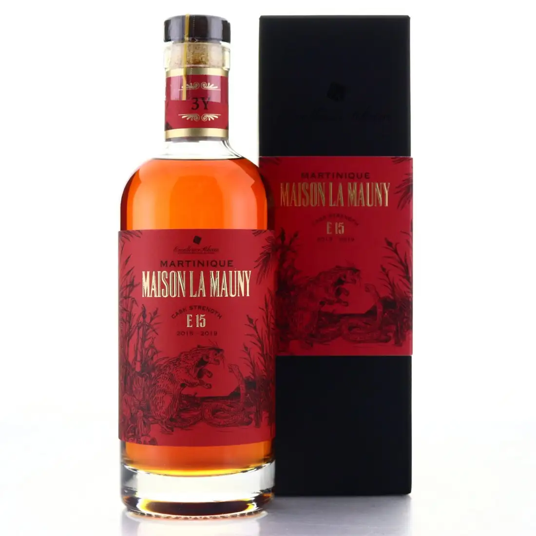Image of the front of the bottle of the rum 2015