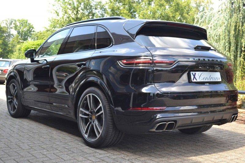 Porsche Cayenne Turbo afbeelding 4