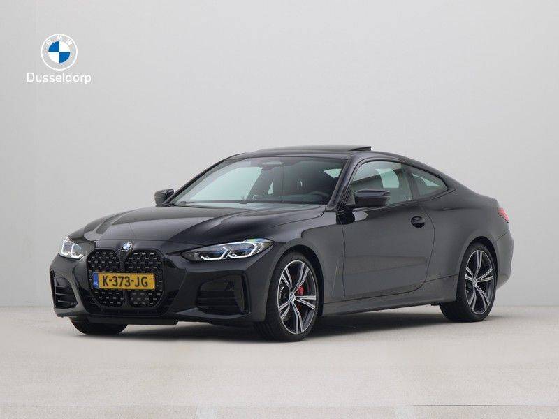 BMW 4 Serie Coupé M440i xDrive High Executive Automaat afbeelding 1