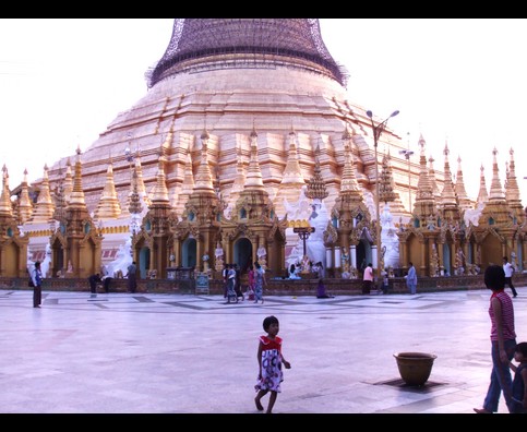 Burma Shwedagon 4