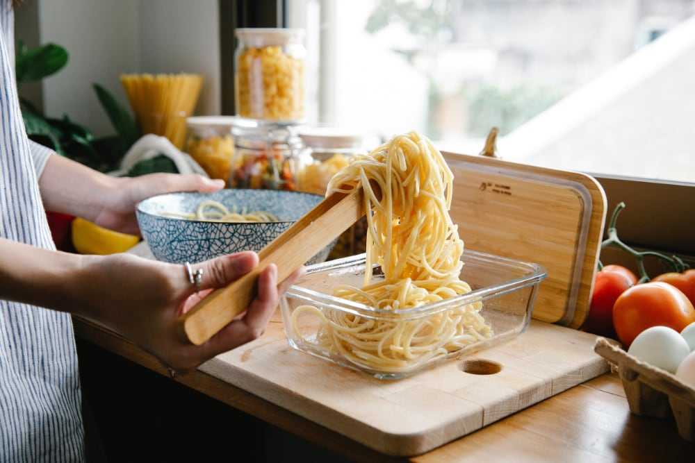 Microwave safe container - Photo: pexels/Sarah Chai Microwave safe container - Photo: pexels/Sarah Chai