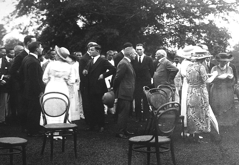 The “Tiger” in Singapore: Georges Clemenceau’s Visit in 1920