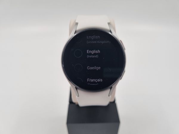 SAMSUNG Galaxy Watch 4 