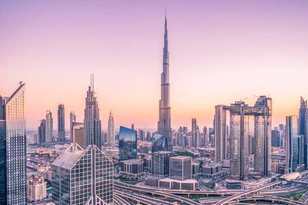 Relocating to Dubai: 4 Types of Global Mobility Services 