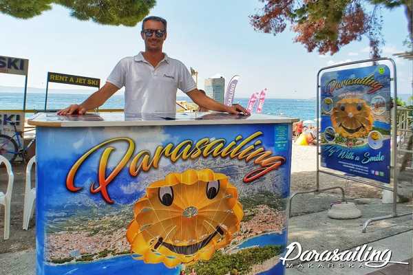 Makarska parasailing location
