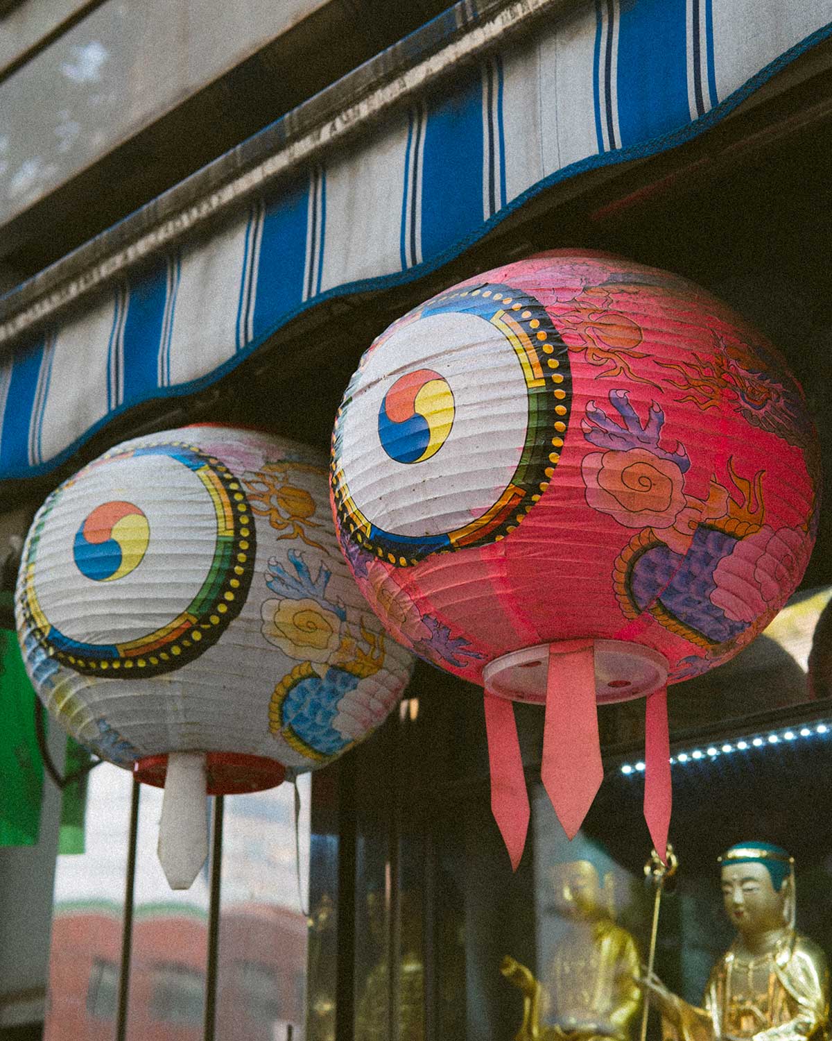 Korean decorations in the streets of Seoul