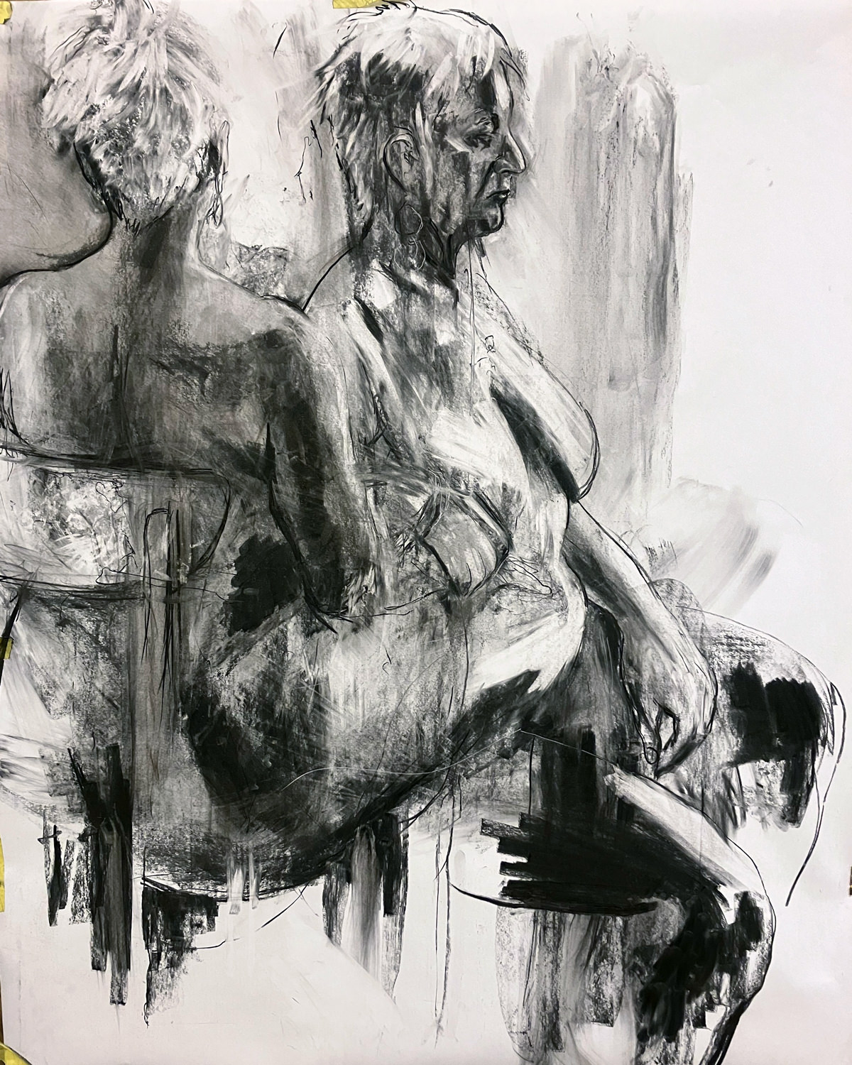 Charcoal drawing, Modèle assise