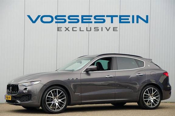 Maserati Levante 3.0 V6 S AWD / 430 pk / Leder / Navigatie / Panodak / 360 camera / Luchtvering / Compleet!