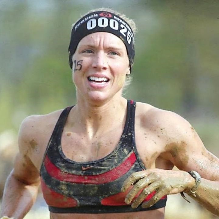 Amelia Boone
