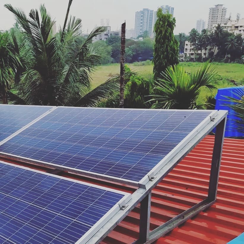 Bungalow with solar panels - Andheri, Mumbai
