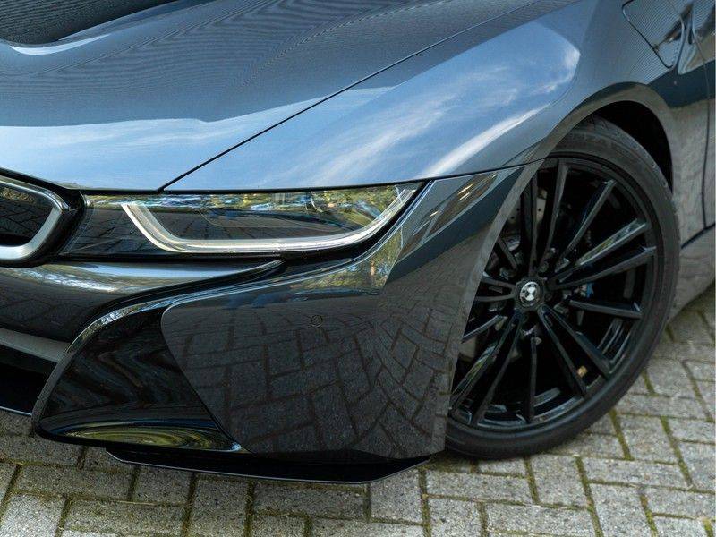 BMW i8 Roadster Progressive package - Volleder - Harman Kardon afbeelding 8