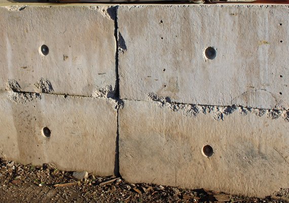 Second hand concrete blocks