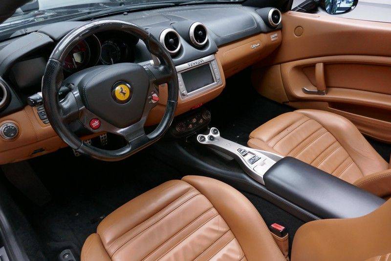 Ferrari California 4.3 V8 Keramische remmen, Carbon LED-stuur, Daytona stoelen afbeelding 23