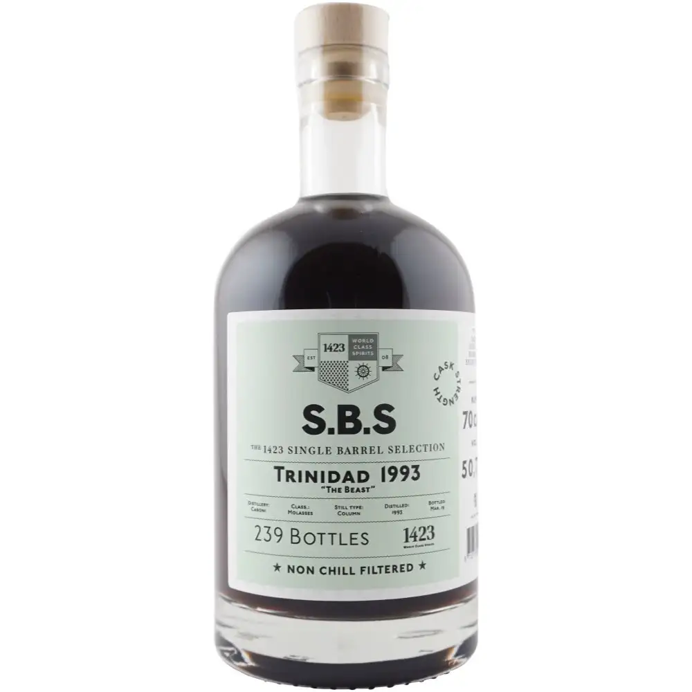 Image of the front of the bottle of the rum S.B.S Trinidad „The Beast“