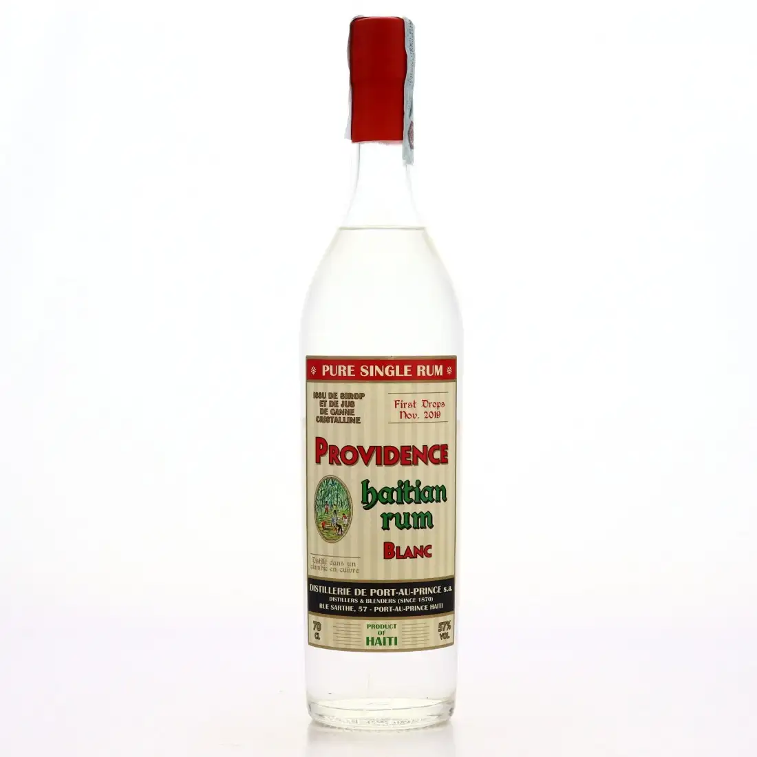 Image of the front of the bottle of the rum Providence Haitian Rum Blanc „First drops“