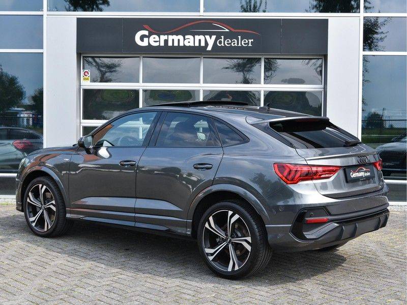 Audi Q3 Sportback 45TFSI 230pk Quattro S-Line Black Optic Pano M-LED Virtual 20-Inch Keyless DAB Stoelverwarming afbeelding 11