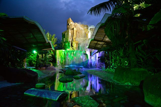 Baldi Hot Springs, Arenal Costa RIca