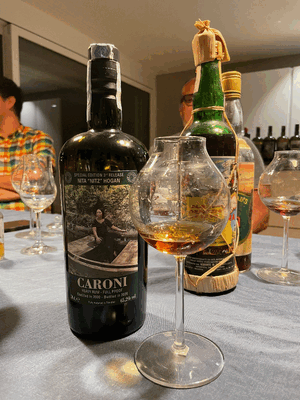 caroni_bottle_13