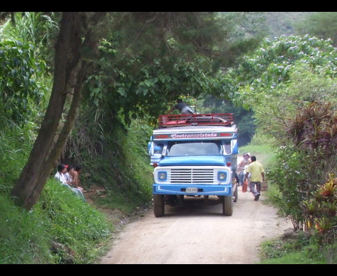 Colombia Bus Travel 24
