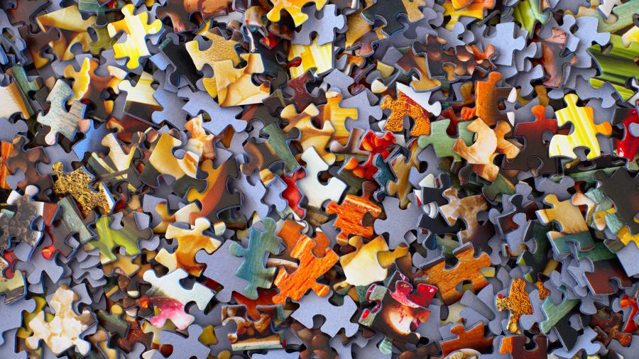 A Simple Guide to the Confusing Tech "Jigsaw" behind Online Courses