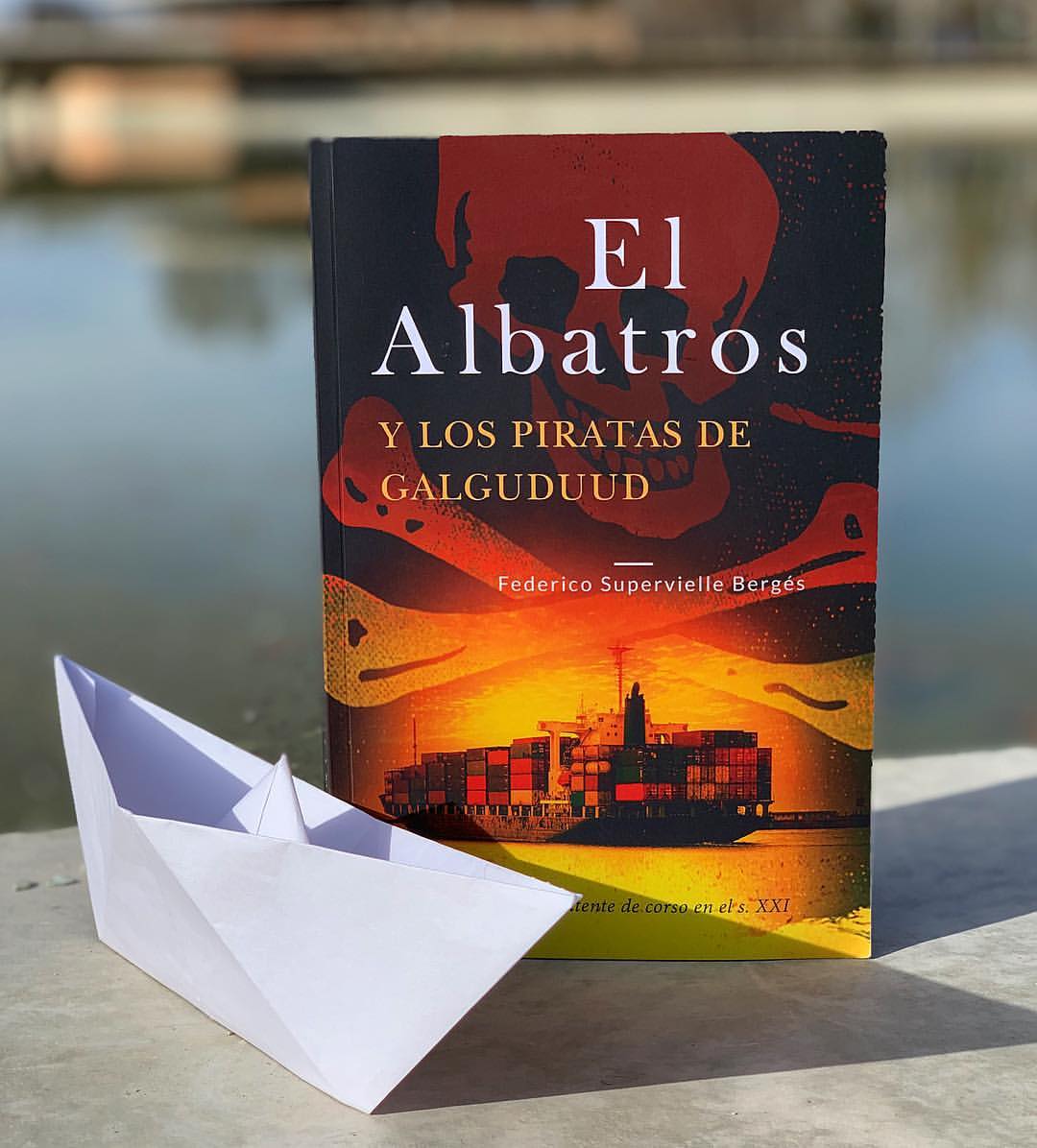 Imagen de Reseña de "El Albatros y los piratas de Galguduud", de Federico Supervielle Bergés