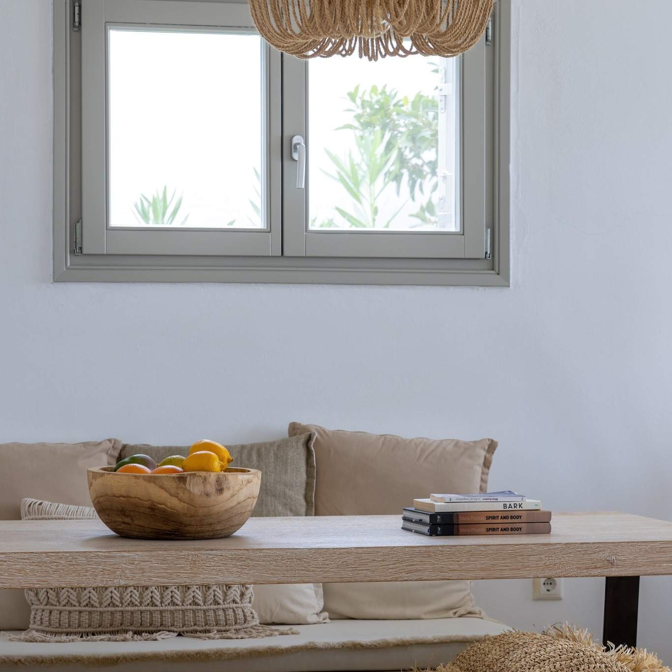 Zefyros. Simplicity is the ultimate sophistication. Step into the serene interior where minimalistic design creates an oasis of calm and elegance. Clean lines, neutral tones, and thoughtful details harmonize to offer a space that nurtures both body and mind.
.
#amalgamhomes #artofcomfort #greece #visitgreece #greekislands #cyclades #greekislands #paros #naxos #mykonos #tinos #ampelas #kastraki #triantaros #travel #wanderlust #greeksummer #discovergreece