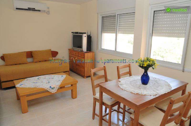 2.5 room: main photo