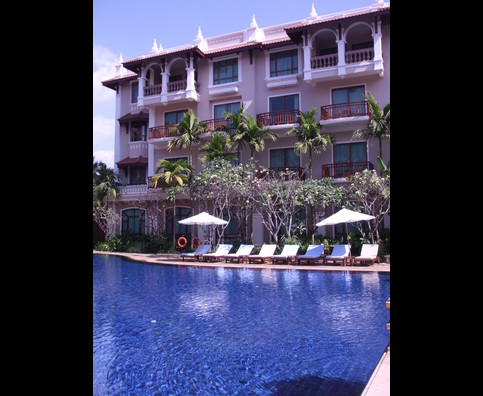 Cambodia Swimming Pools 10