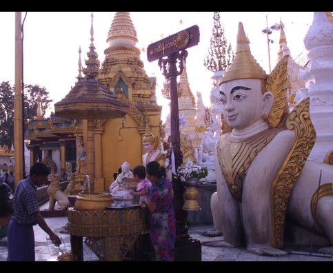 Burma Shwedagon Pagoda 19