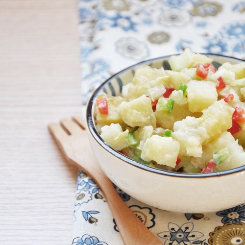 potato-salad-with-homemade-vegan-mayonnaise-1