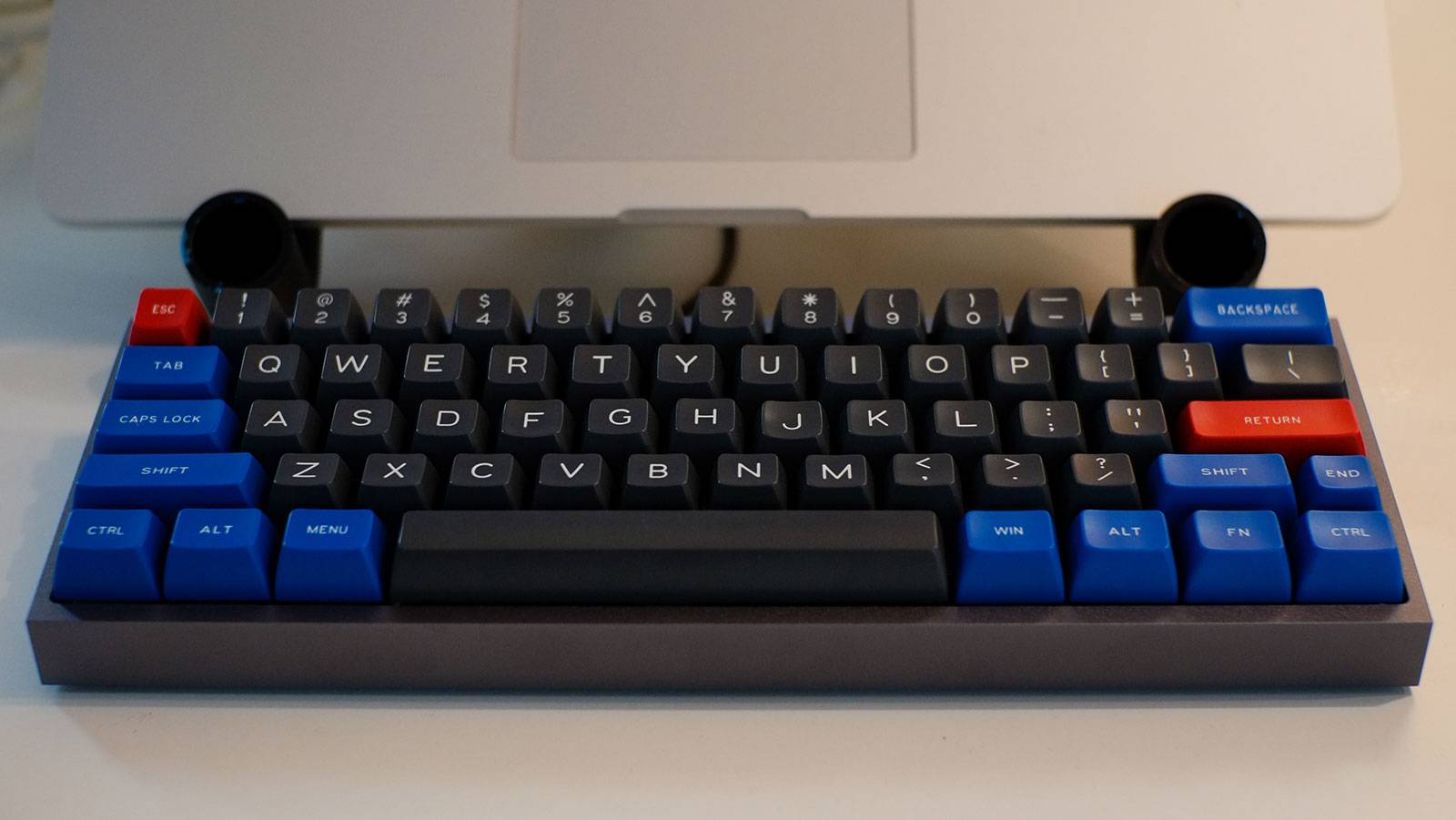 60% custom mecahnical keyboard