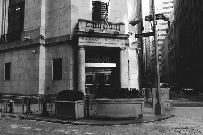a photo of the new york stock exchange