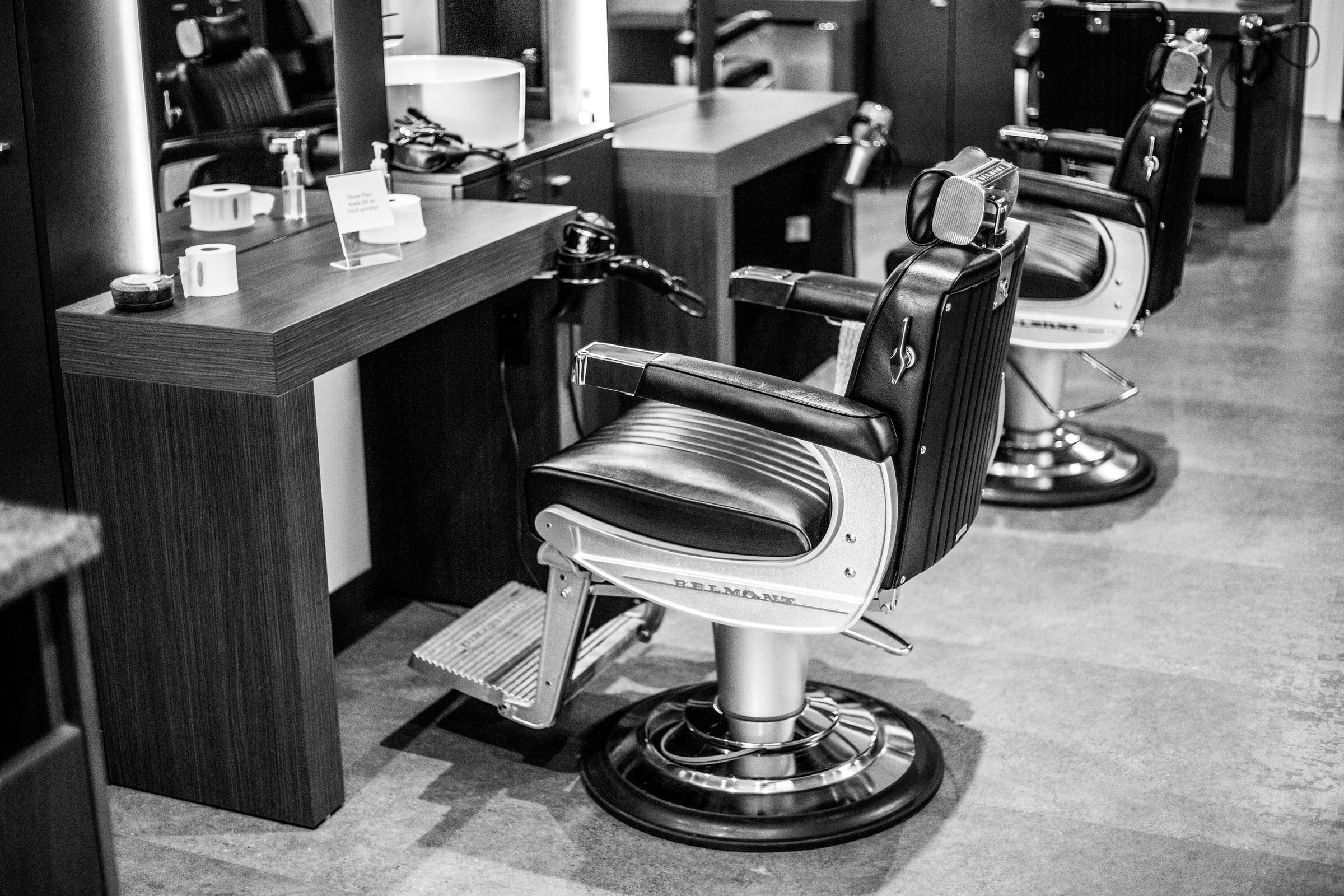 Blades Barbershop West Bend 76 - cdjqk7b