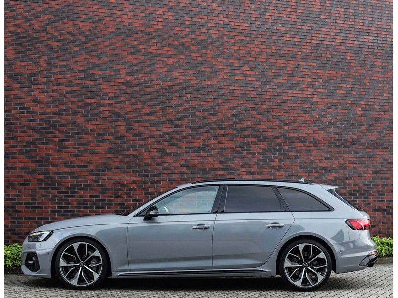 Audi RS4 Avant 2.9 TFSI *Carbon*Keramisch*HUD*B&O* afbeelding 16