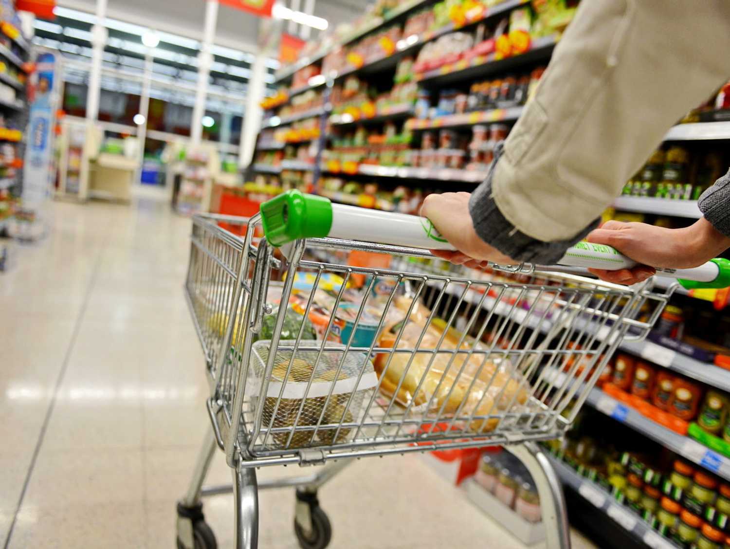 13 Ways To Save Money At The Supermarket