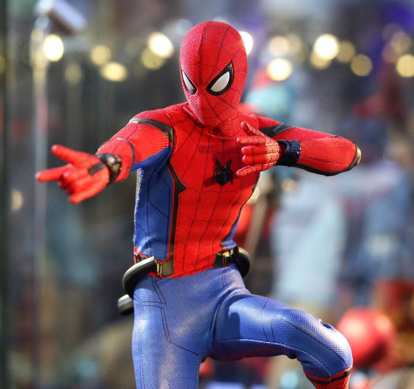 2019 CCG Hottoys Booth Photos Sharing