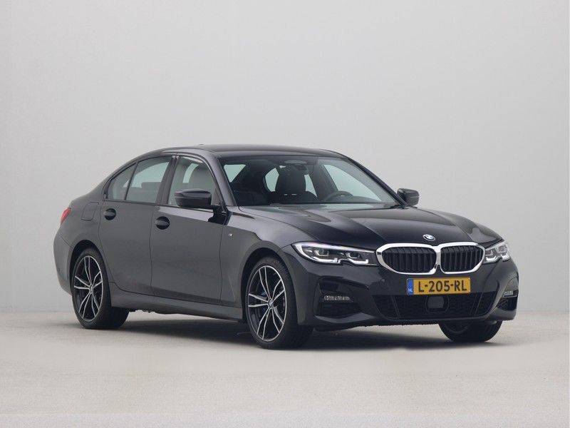 BMW 3 Serie Sedan 330e High Executive M-Sport Automaat afbeelding 7