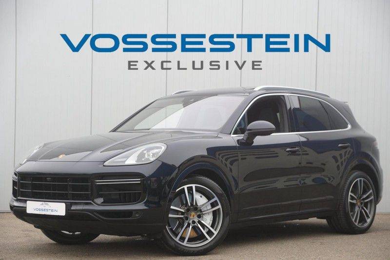 Porsche Cayenne 4.0 Turbo 550 PK / Sport Chrono / Pano / Side assist / PDCC / 1e Eig. / Nw. Prijs 235k! afbeelding 8