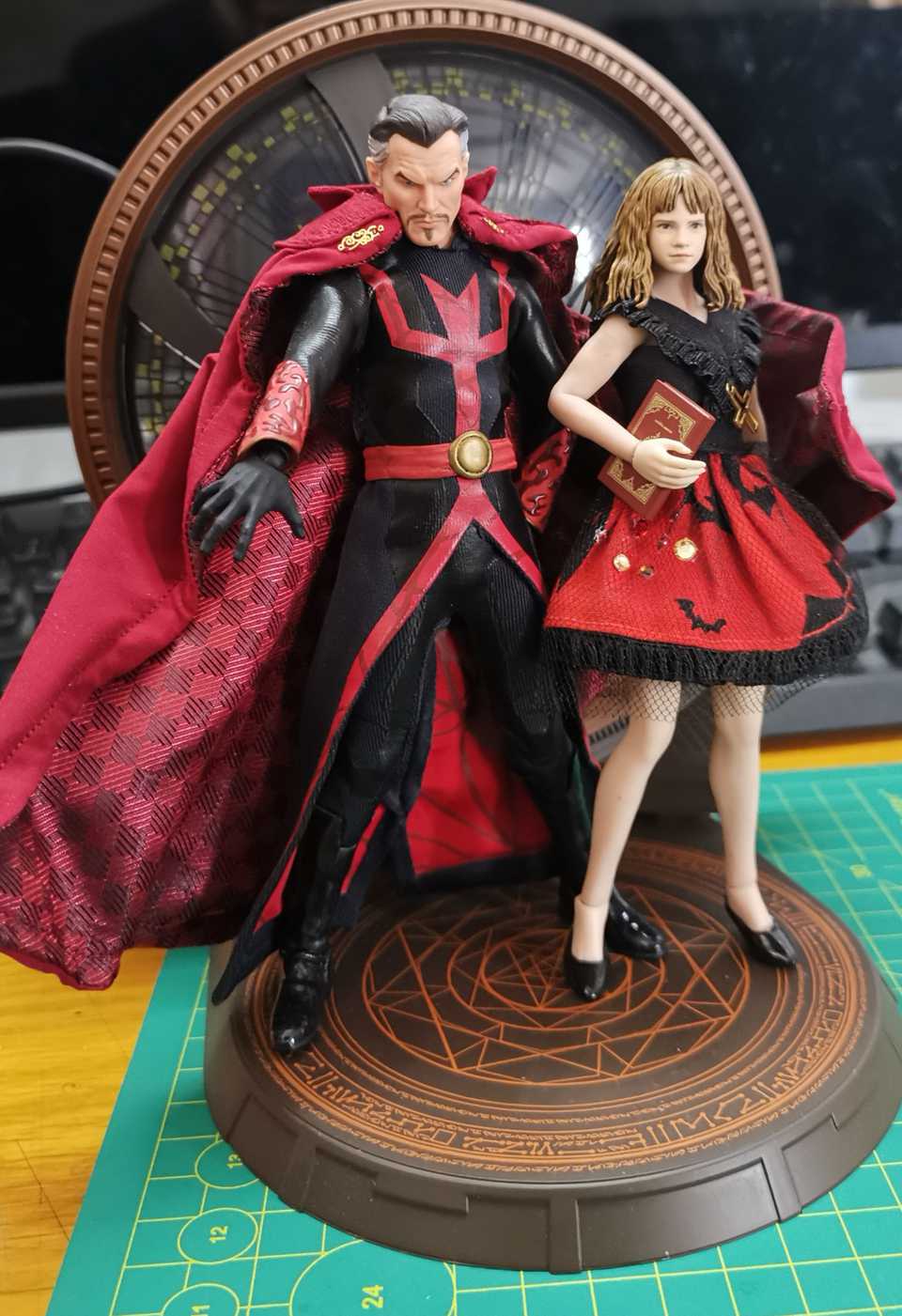 Mezco Doctor Strange PX