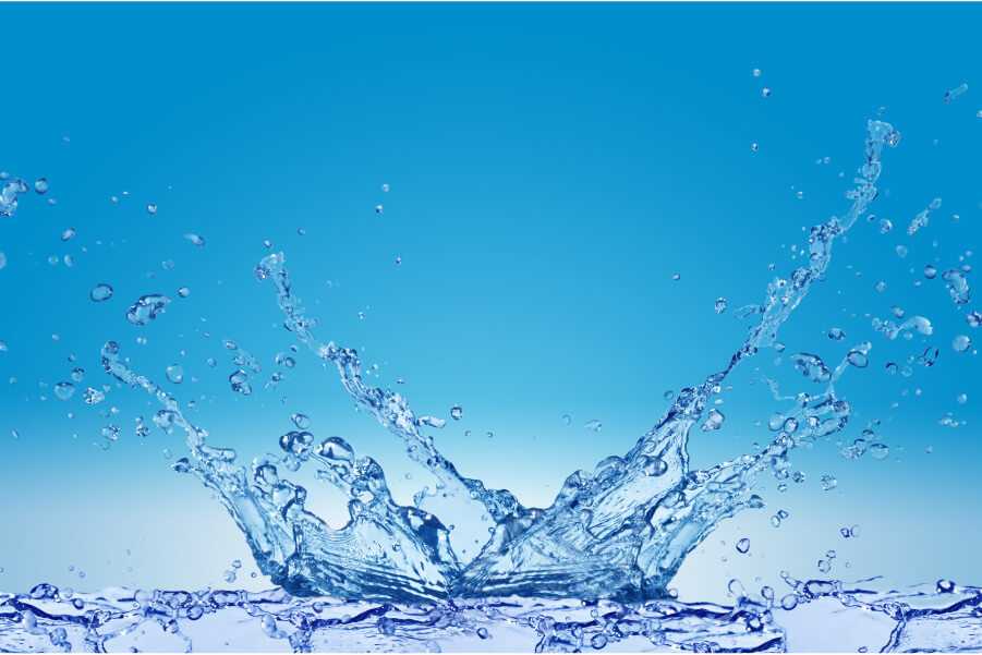 Niedobór wody w organizmie: przyczyny, objawy i skutki