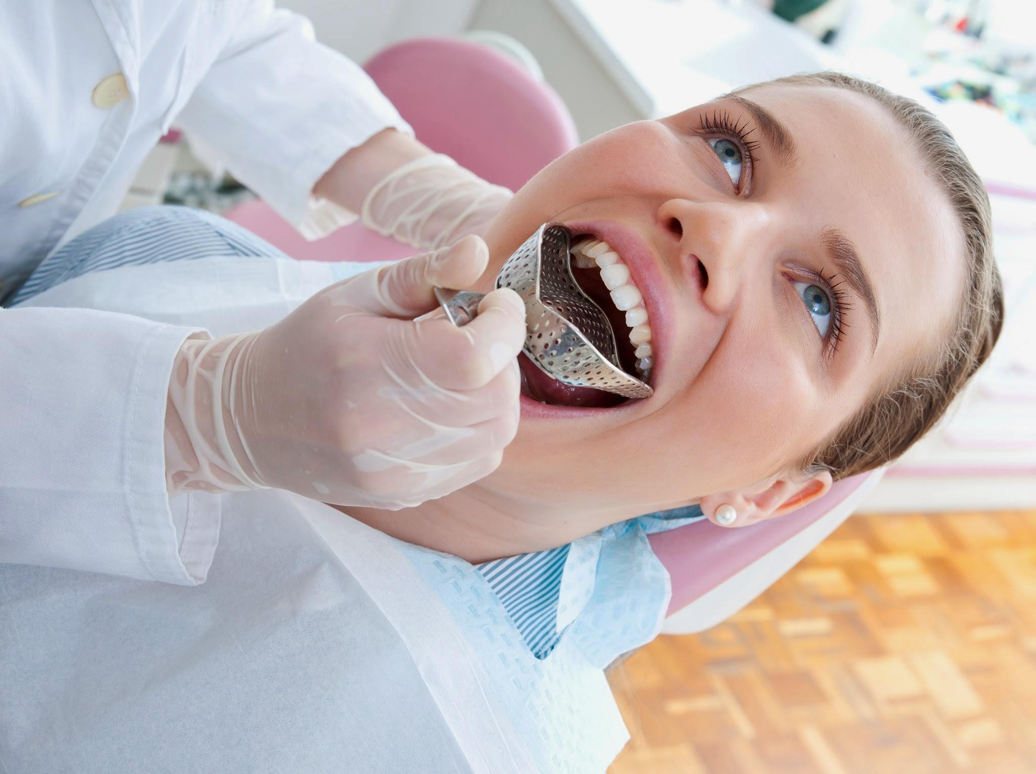 Ranger os dentes é normal ? Saiba tudo sobre isso agora.