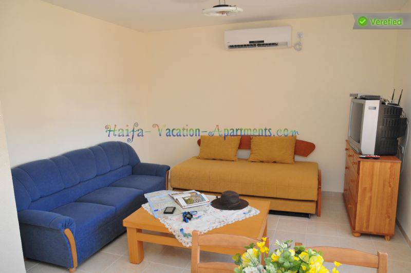 2.5-rooms-vacation-apartment-living-room