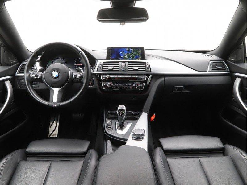 BMW 4 Serie 440i High Executive afbeelding 13