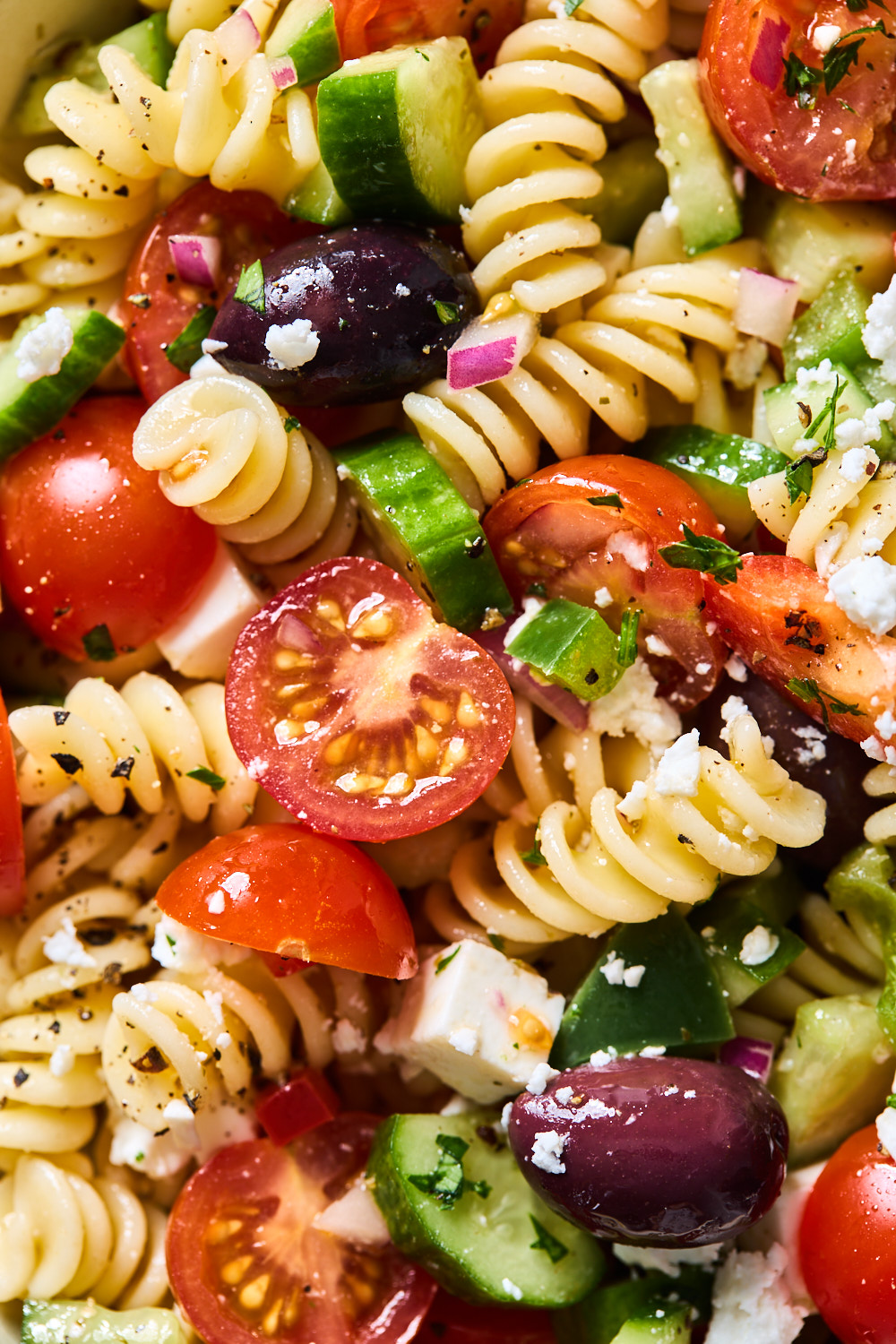 Easy Greek Pasta Salad | Olive & Mango