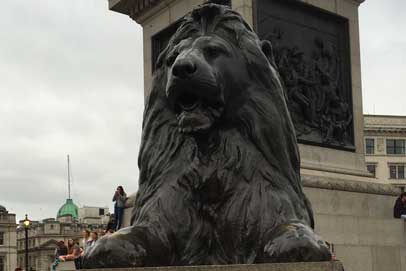 Landseer Lion 3 at Trafalgar Square